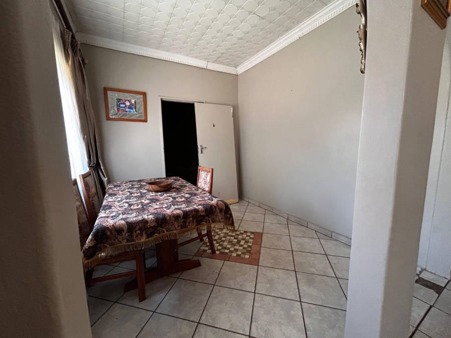 4 Bedroom Property for Sale in Uitsig Free State